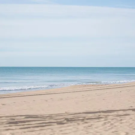 Apartment Silvi Beachfront * Calafell